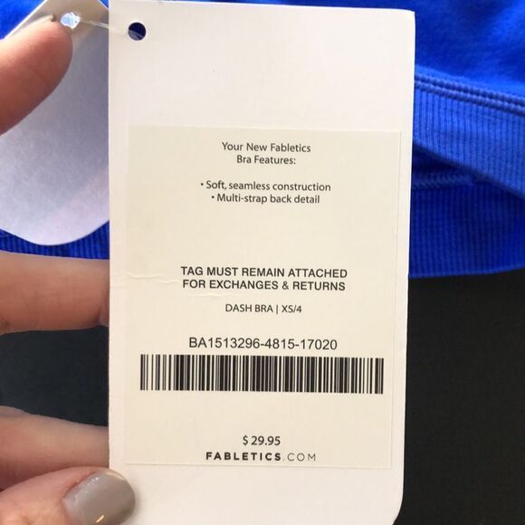 🎉HOST PICK🎉 NWT Fabletics Soft Seamless Multi-Strap Sports Bra - Picture 10 of 10